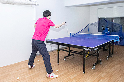 Table tennis ground in Minato-ku, Tokyo.Backhand practice with easy operation